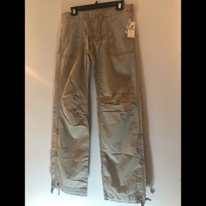 GAP Pants  NEW